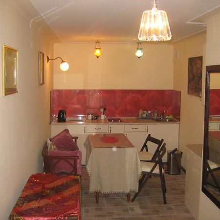 Apartament On Kostiushka Lviv Exterior photo
