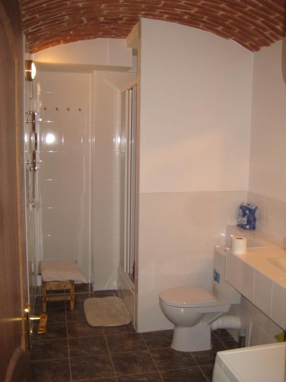 Apartament On Kostiushka Lviv Exterior photo