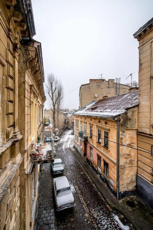 Apartament On Kostiushka Lviv Exterior photo